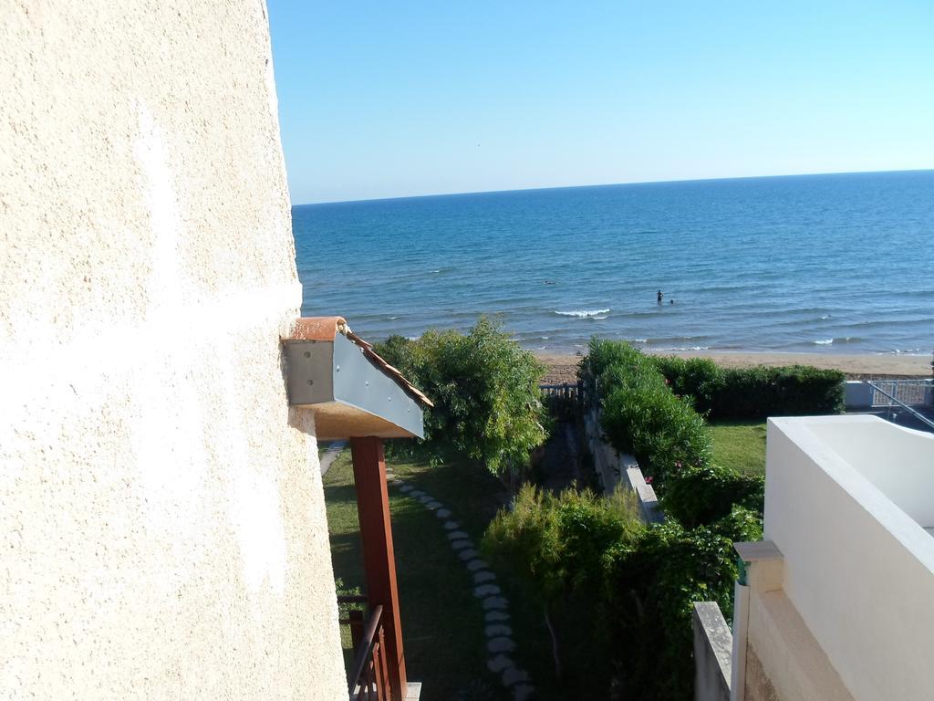 Villa Eva Sul Mare Area "A" 波扎洛 客房 照片